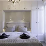 Appartement De Luxe, Meynadier By Halldis