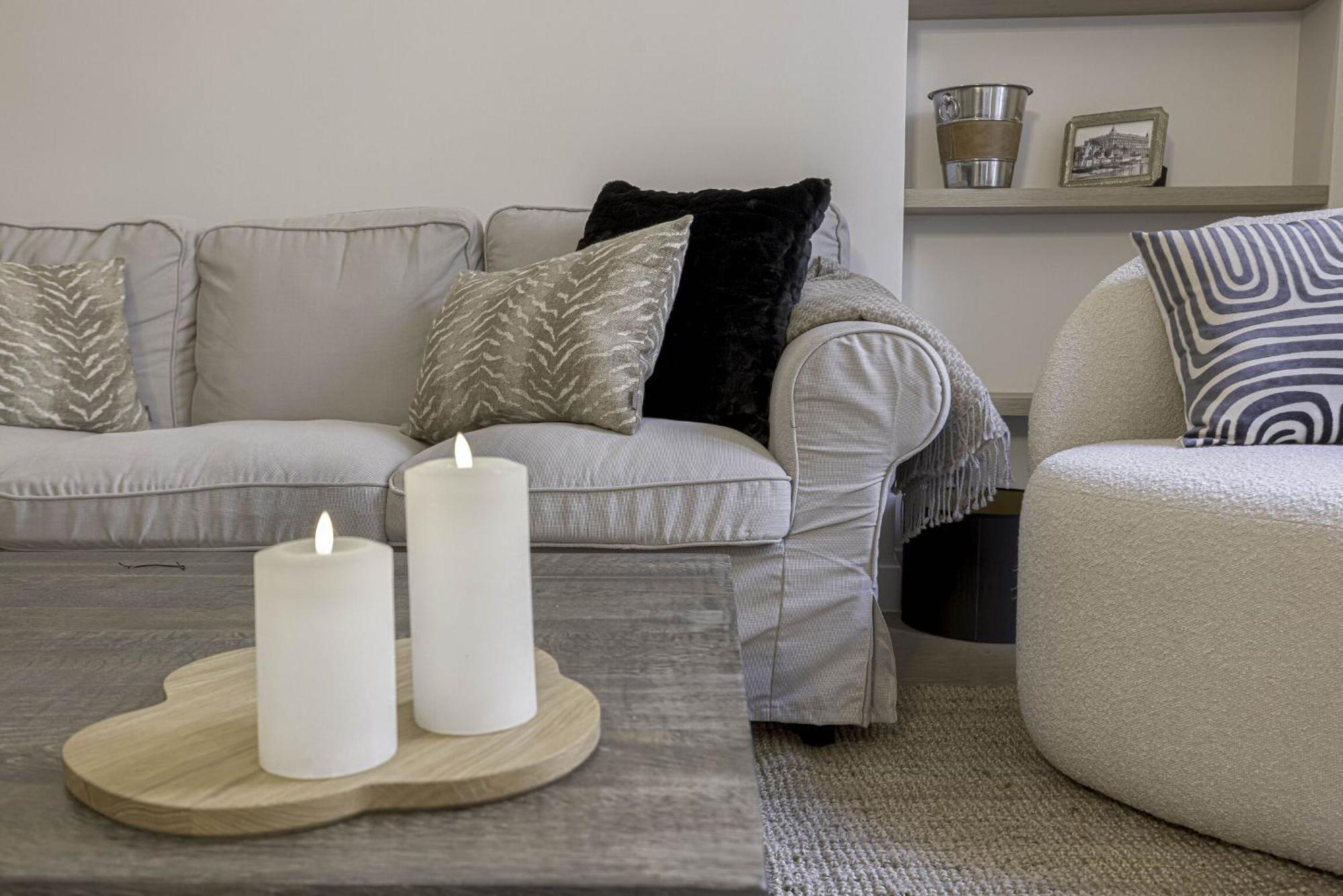 De Luxe, Meynadier By Halldis Appartement *